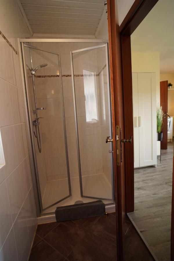Auszeit - Ferienwohnung Und Appartements Bad Sooden-Allendorf Buitenkant foto